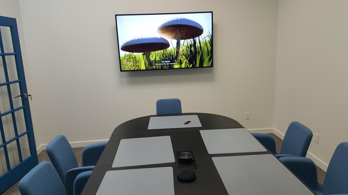 Conference room TV/audio & computer installation